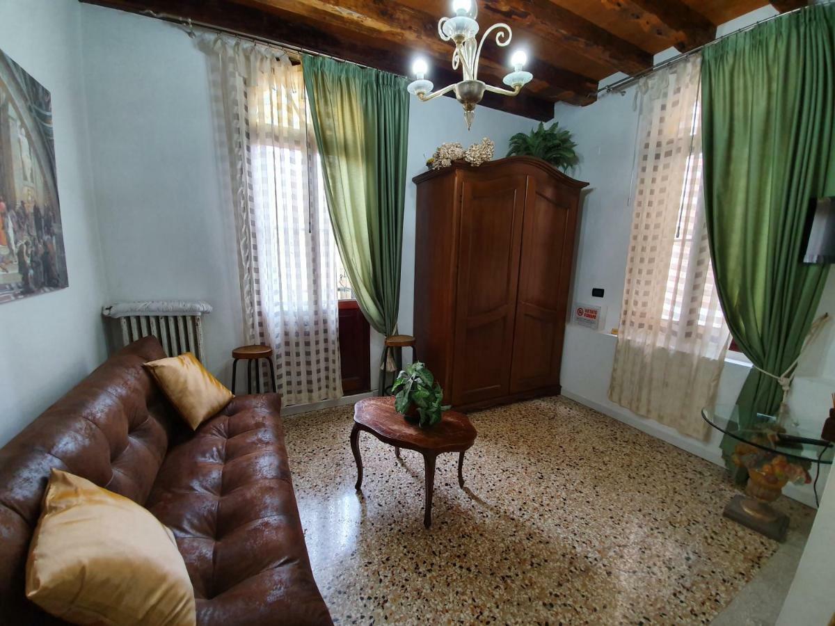 Alloggi Alla Rivetta Venice Exterior photo